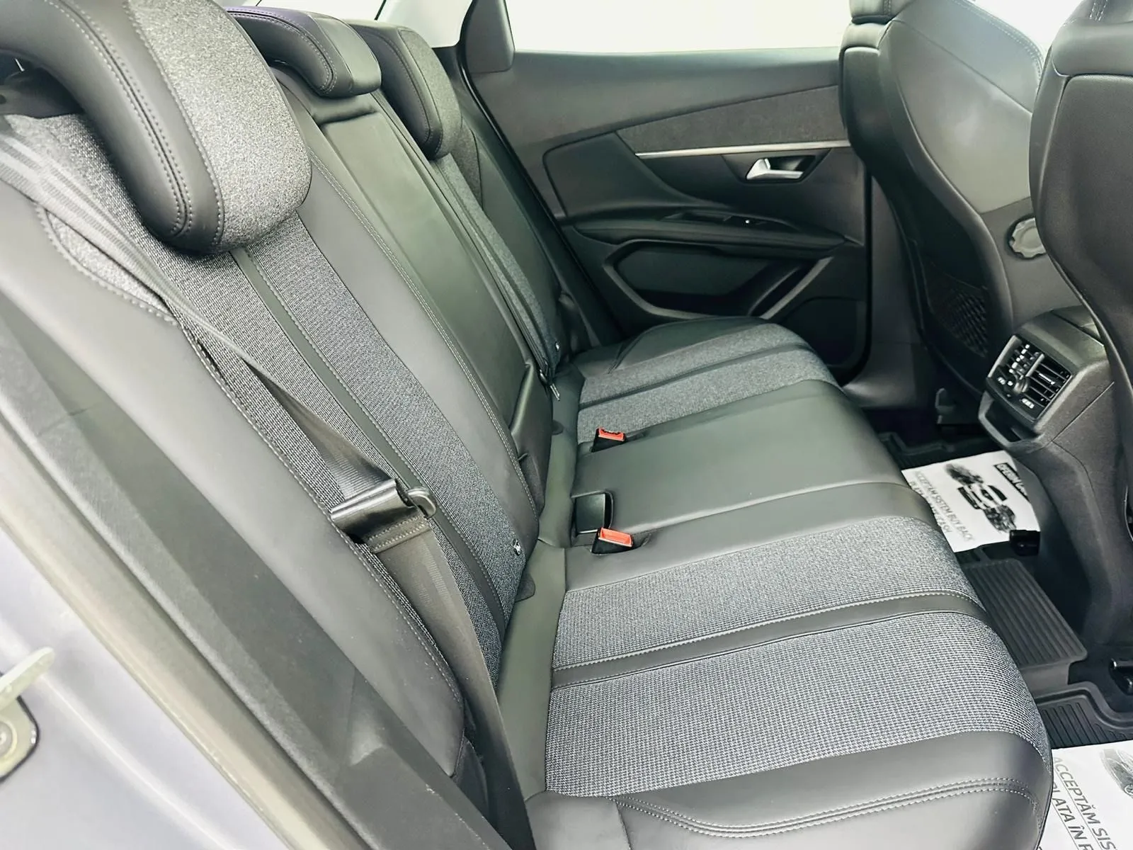 PEUGEOT 3008 2017 1.2i E6 Garantie 12 Luni Rate Avans 0 Doar Cu Buletinul
