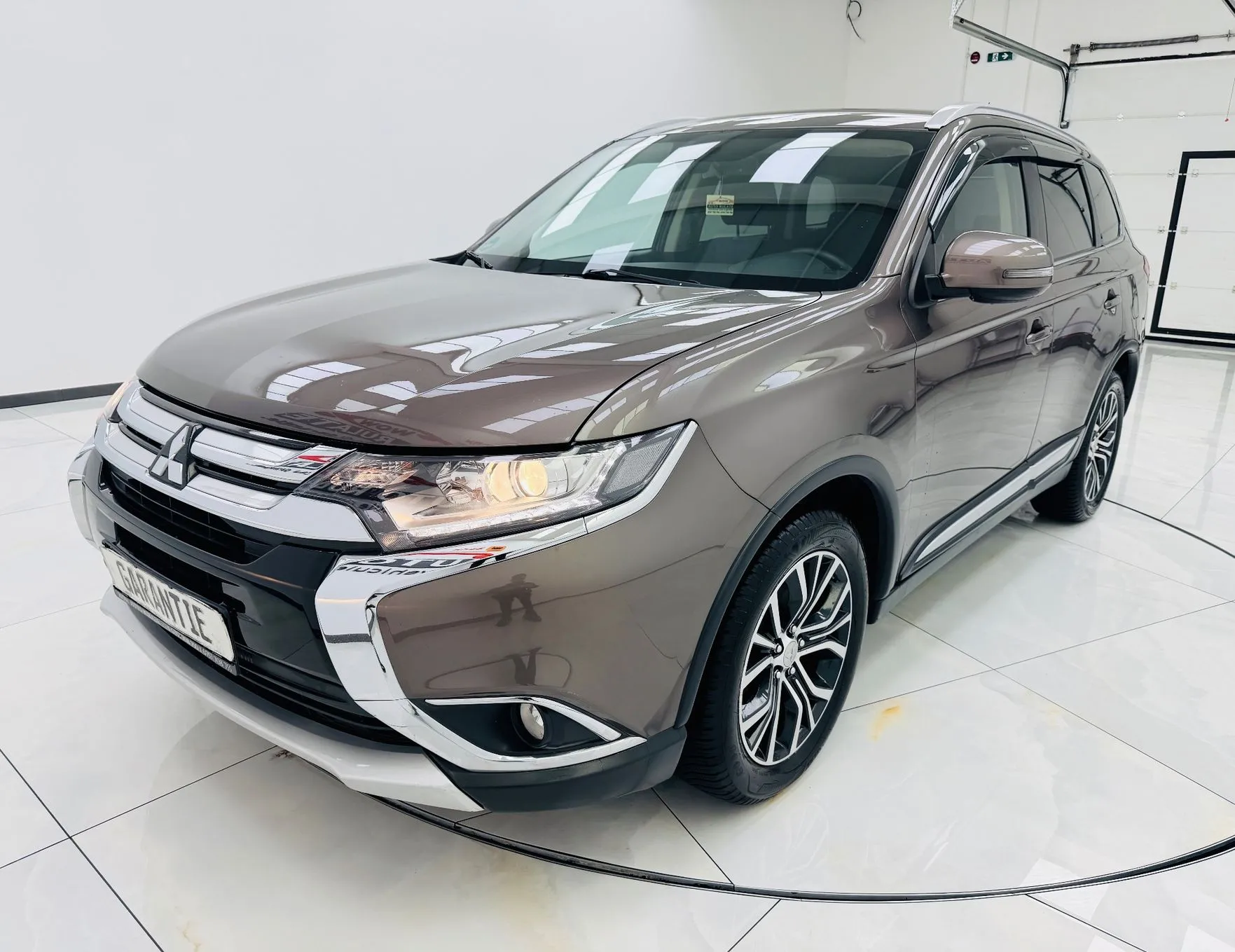 MITSUBISHI OUTLANDER 2016 2.2D E6 4x4 Garantie 12 Luni Rate Avans 0 Doar Cu Buletinul 2016 - WOW Auto Rulate