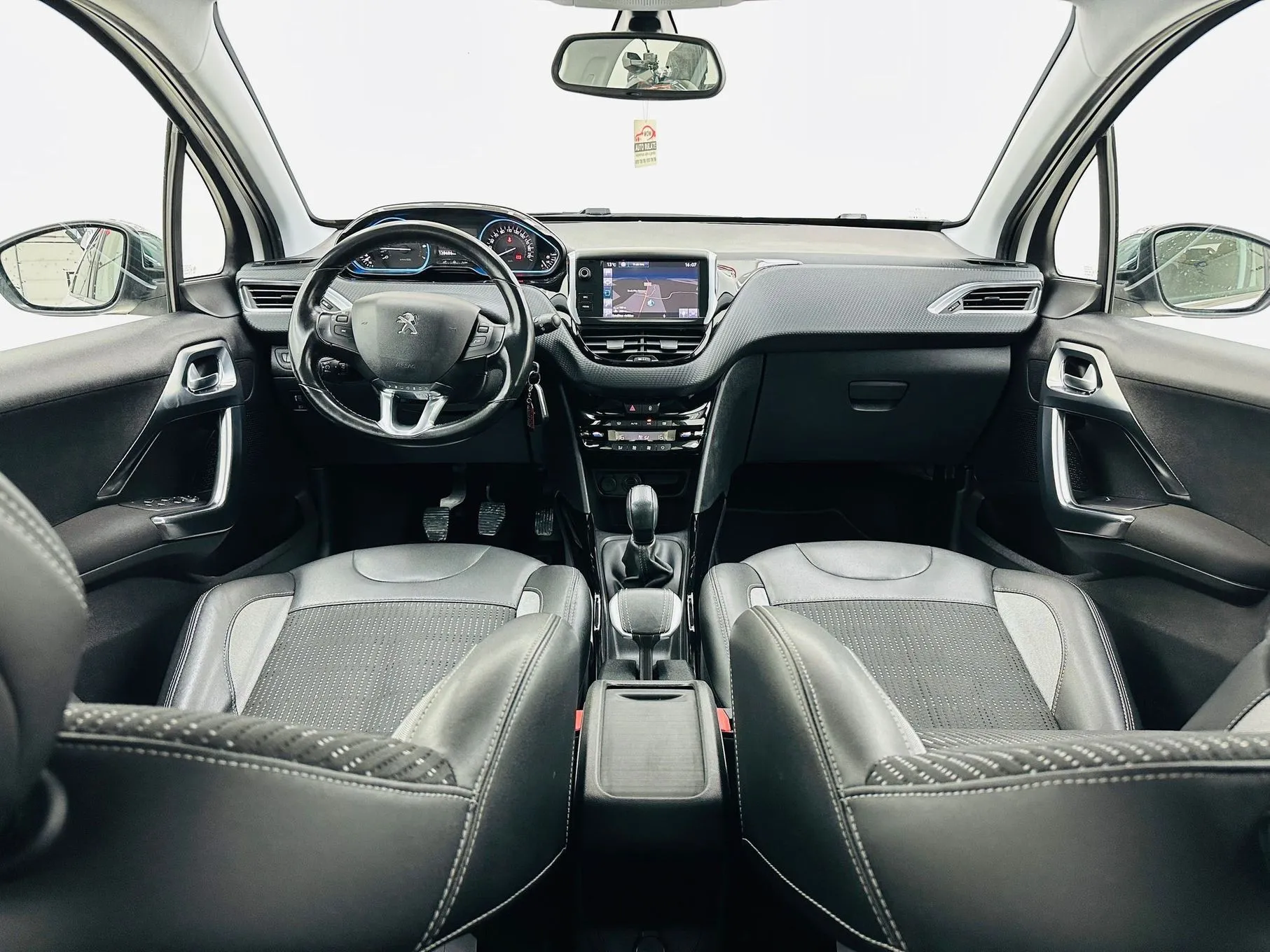 PEUGEOT 2008 2016 1.2I E6 GARANTIE 12 LUNI Rate Avans 0 Doar Cu Buletinul