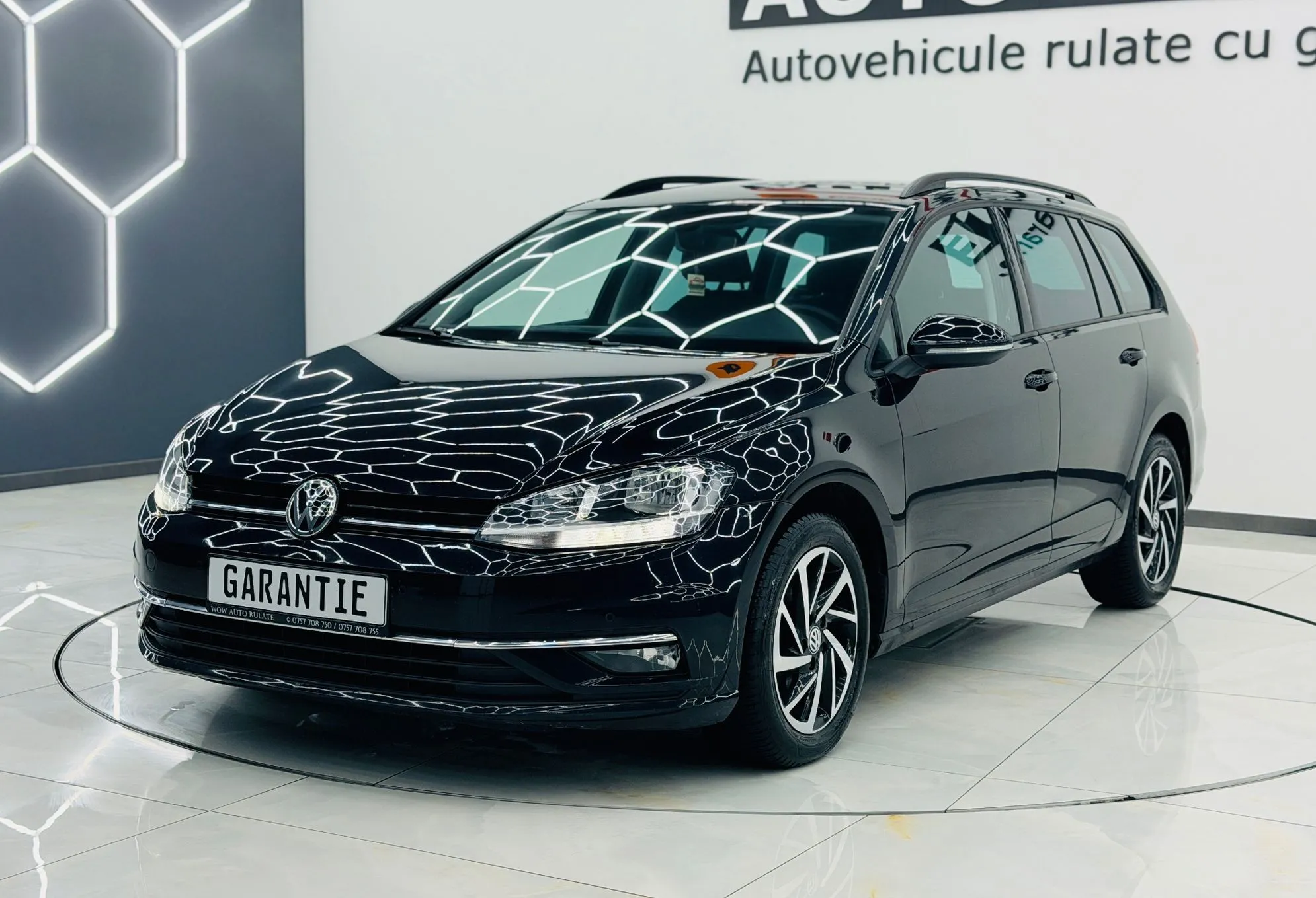 VOLKSWAGEN GOLF 2019 1.6D E6 Garantie 12 Luni Rate Avans 0 Doar Cu Buletinul 2019 - WOW Auto Rulate