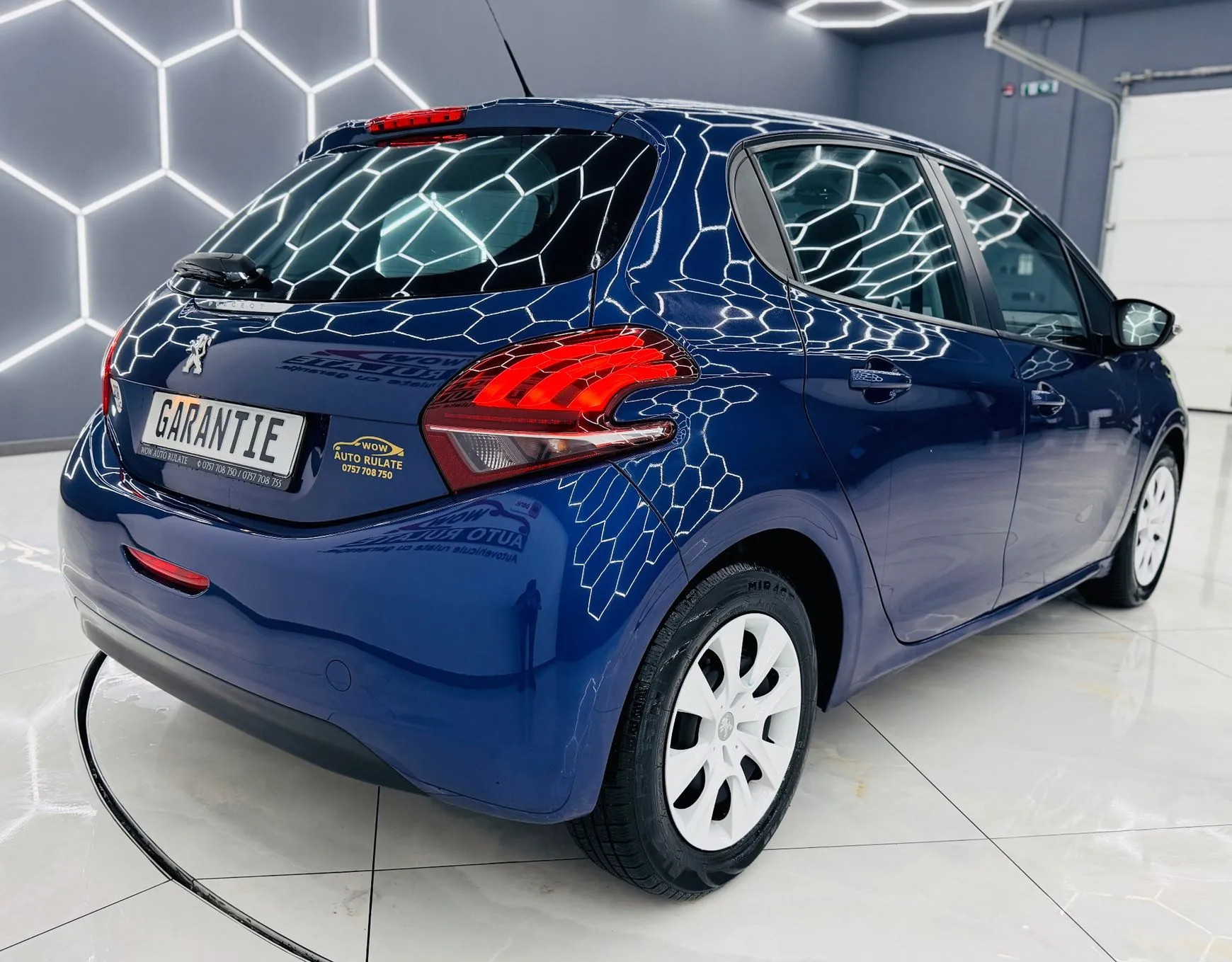PEUGEOT 208 2017 1.2i E6 Garantie 12 Luni Rate Avans 0 Doar Cu Buletinul