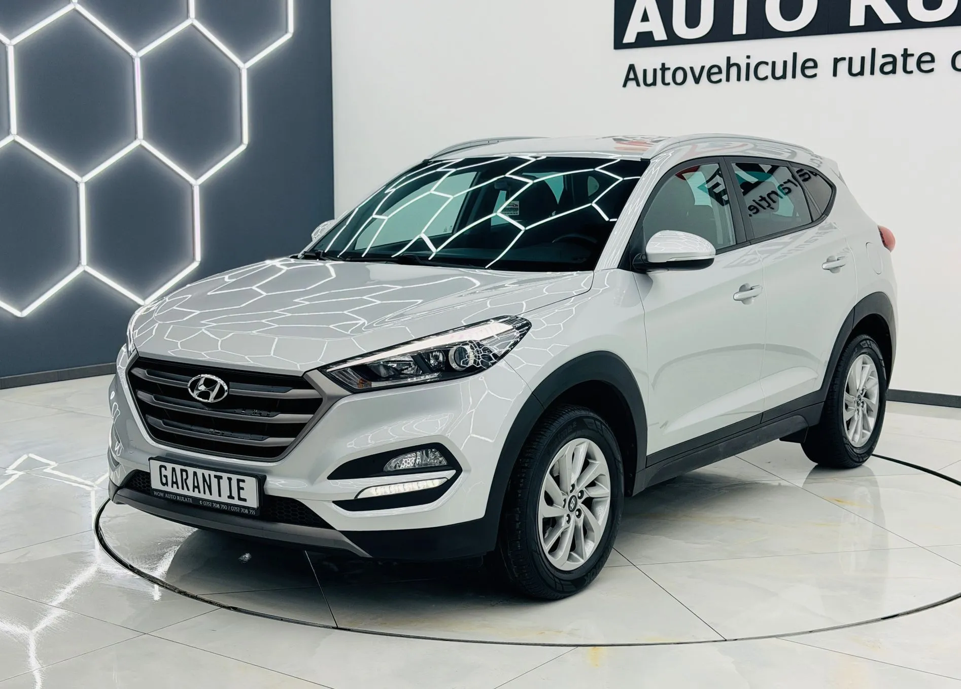 HYUNDAI TUCSON 2016 1.6i E6 Garantie 12 Luni Rate Avans 0 Doar Cu Buletinul 2016 - WOW Auto Rulate