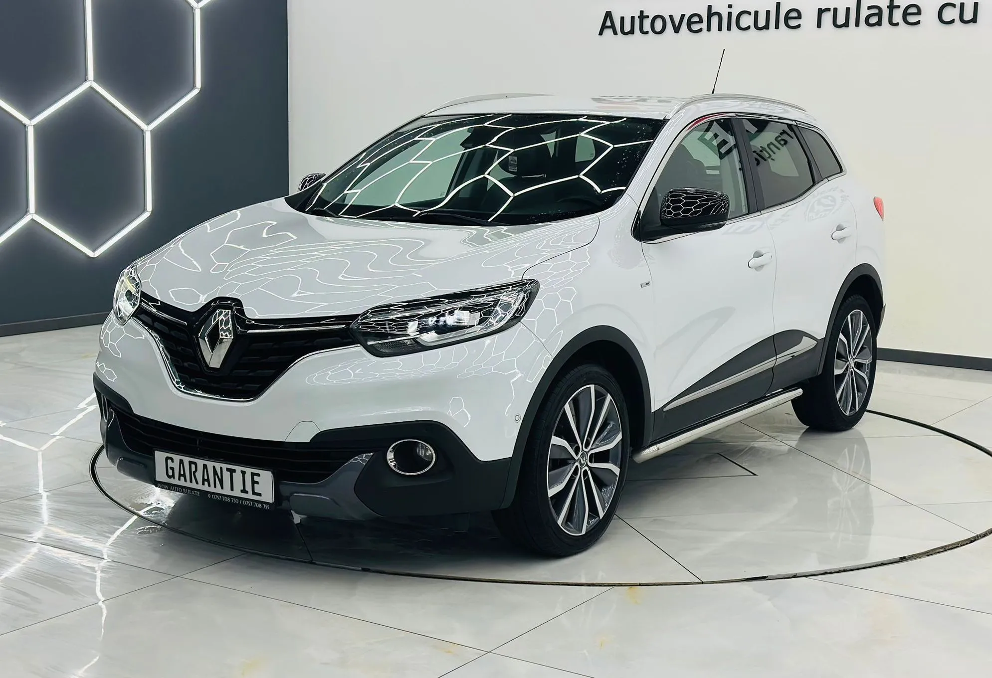 RENAULT KADJAR 2015 1.2i E6 Garantie 12 Luni Rate Avans 0 Doar Cu Buletinul 2015 - WOW Auto Rulate