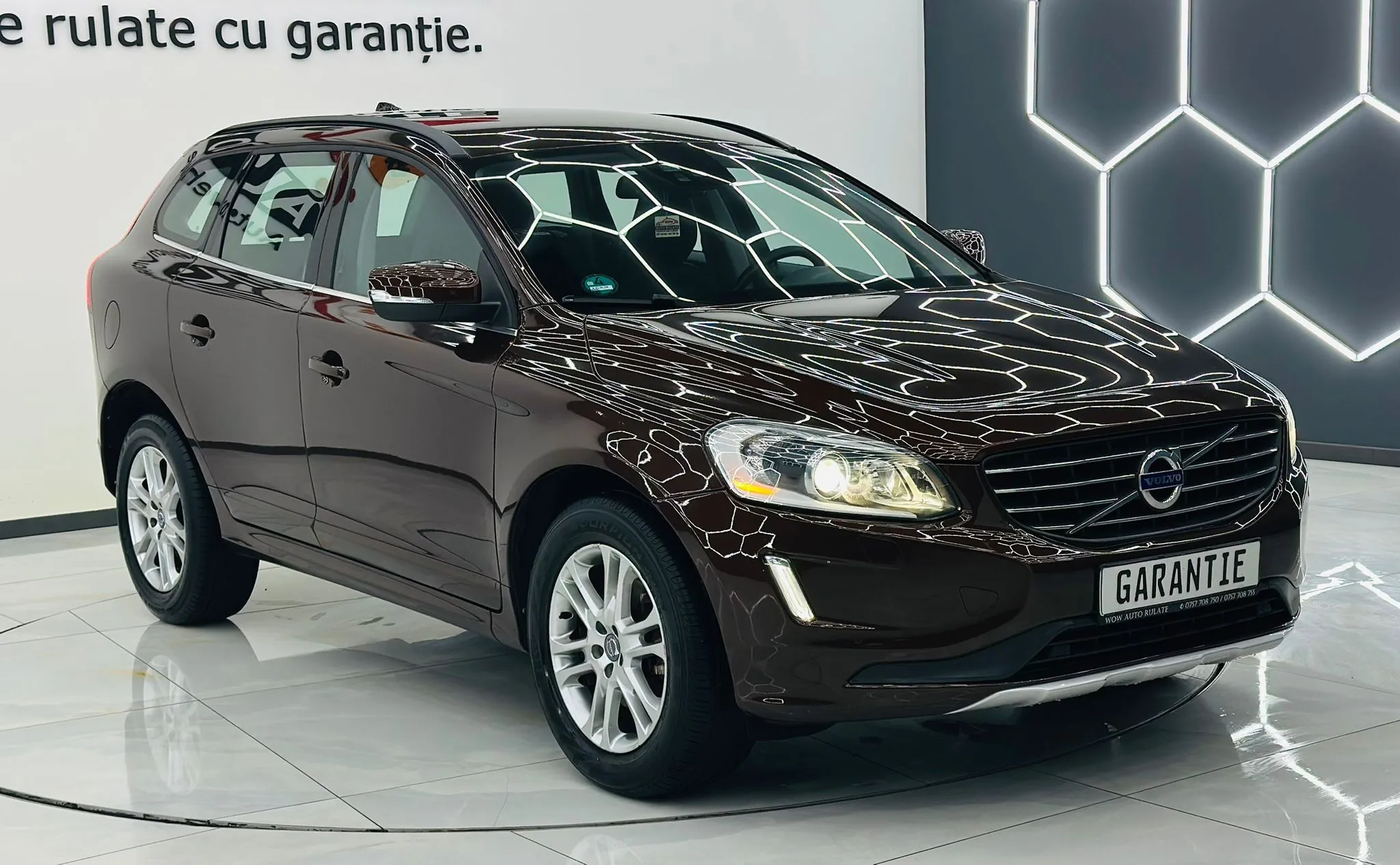 VOLVO Xc-60 2014 2.0D E6 Garantie 12 Luni Rate Avans 0 Doar Cu Buletinul 2014 - WOW Auto Rulate