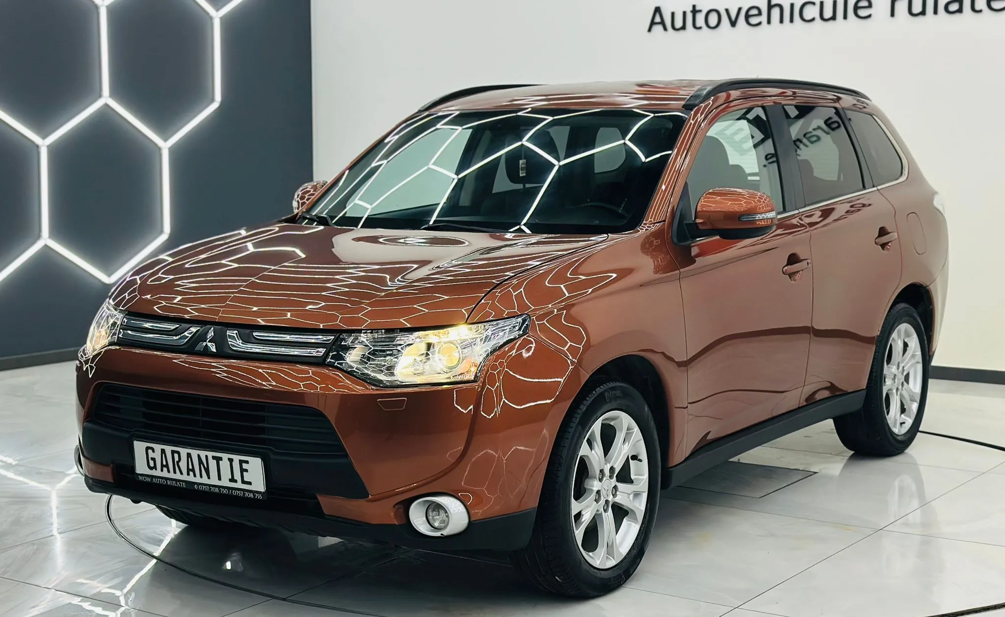 MITSUBISHI OUTLANDER 2013 2.2D E5 Garantie 12 Luni Rate Avans 0 Doar Cu Buletinul 2013 - WOW Auto Rulate