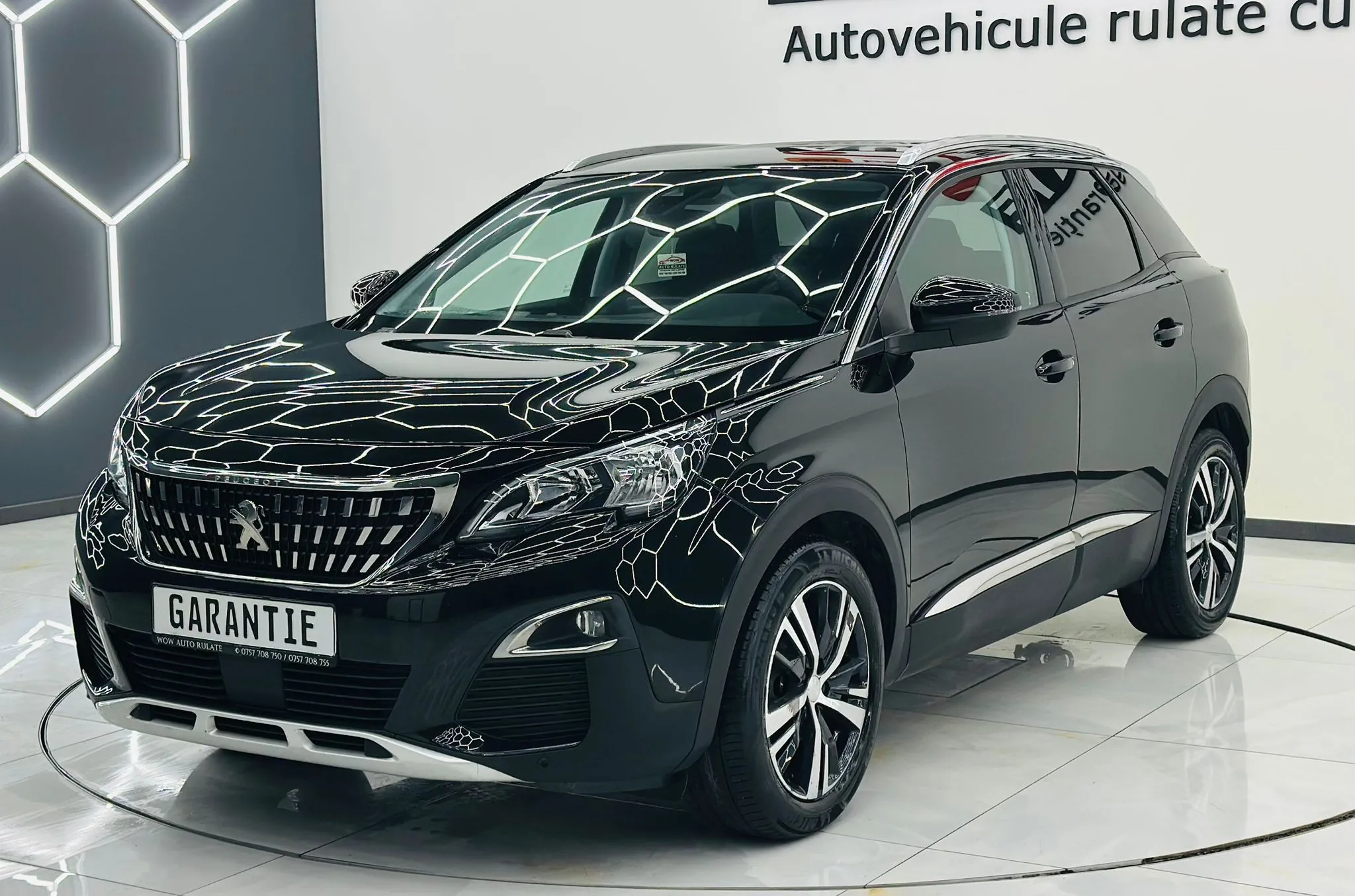 PEUGEOT 3008 2019 1.2i E6 Garantie 12 Luni Rate Avans 0 Doar Cu Buletinul 2019 - WOW Auto Rulate