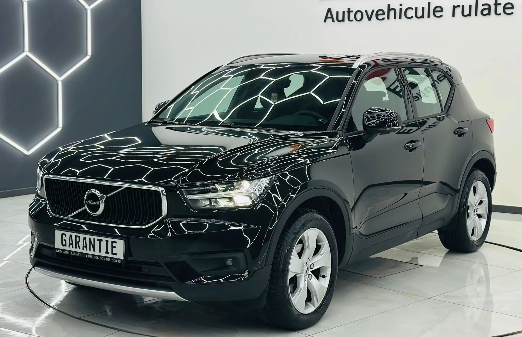 VOLVO Xc-40 2020 1.5i E6 Garantie 12 Luni Rate Avans 0 Doar Cu Buletinul 2020 - WOW Auto Rulate