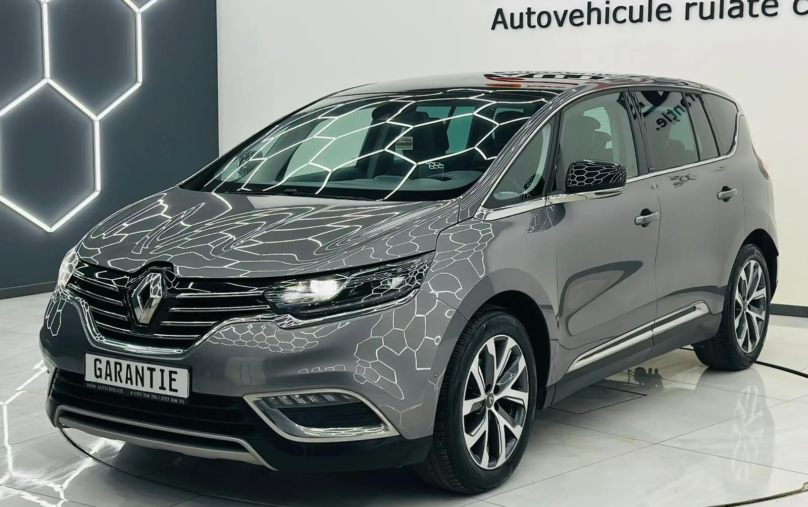 RENAULT ESPACE 2015 1.6D E6 7 Locuri Garantie 12 Luni Rate Avans 0 Doar Cu Buletinul 2015 - WOW Auto Rulate