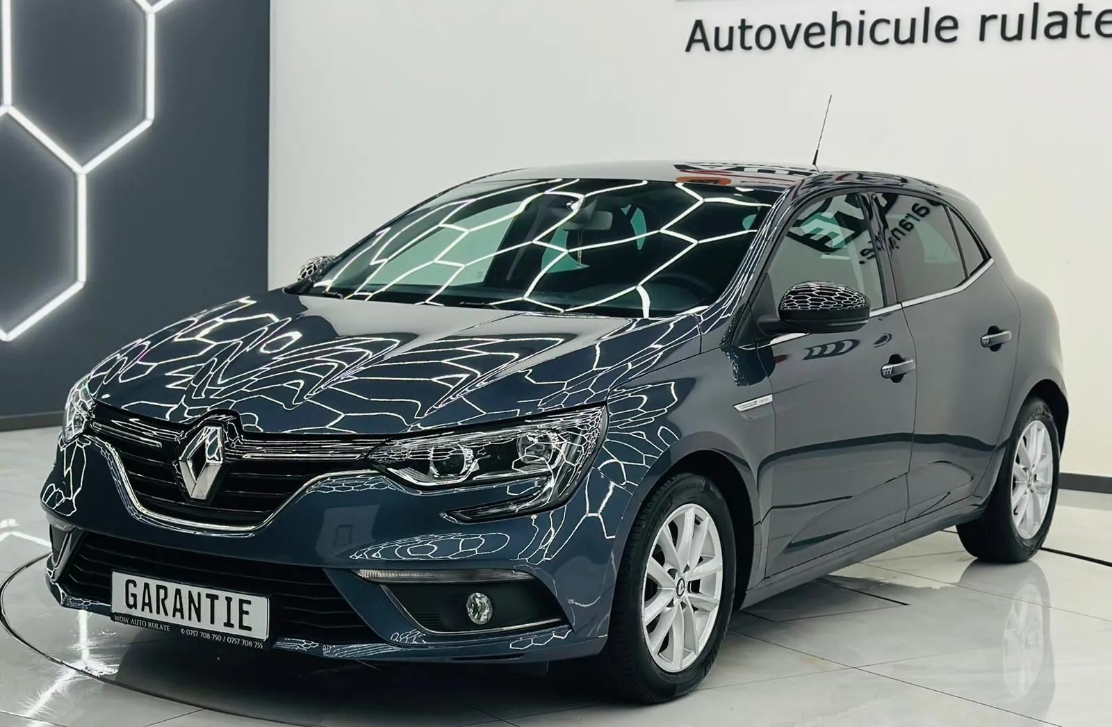 RENAULT MEGANE 2017 1.2i E6 Garantie 12 Luni Rate Avans 0 Doar Cu Buletinul 2017 - WOW Auto Rulate