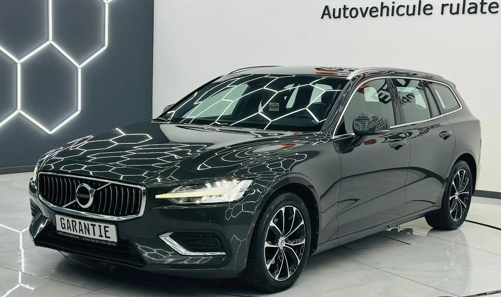 VOLVO V60 2019 2.0D E6 Garantie 12 Luni Rate Avans 0 Doar Cu Buletinul 2019 - WOW Auto Rulate